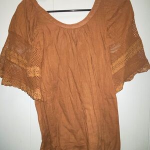 Old Navy Women's Tan Crochet Sleeve Blouse
